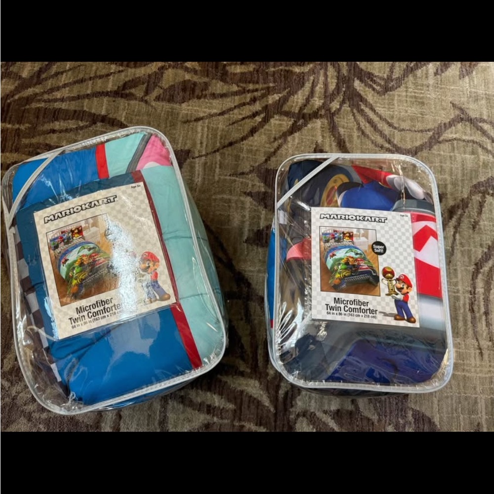 NIP Mariokart twin comforter